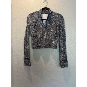 Lululemon Athletica Zebra Print Cropped Long Sleeve Zip Up Athletic Top Women's
